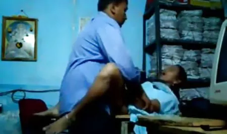 روسی, سکس با دختر بلند و باریک از طلا تلگرام کیر و کس طلا)