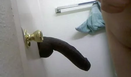 گروه استیکر سک30 برای تلگرام جنس داخل خودرو
